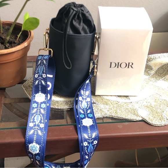 Dior pouch - Picture 9 of 11